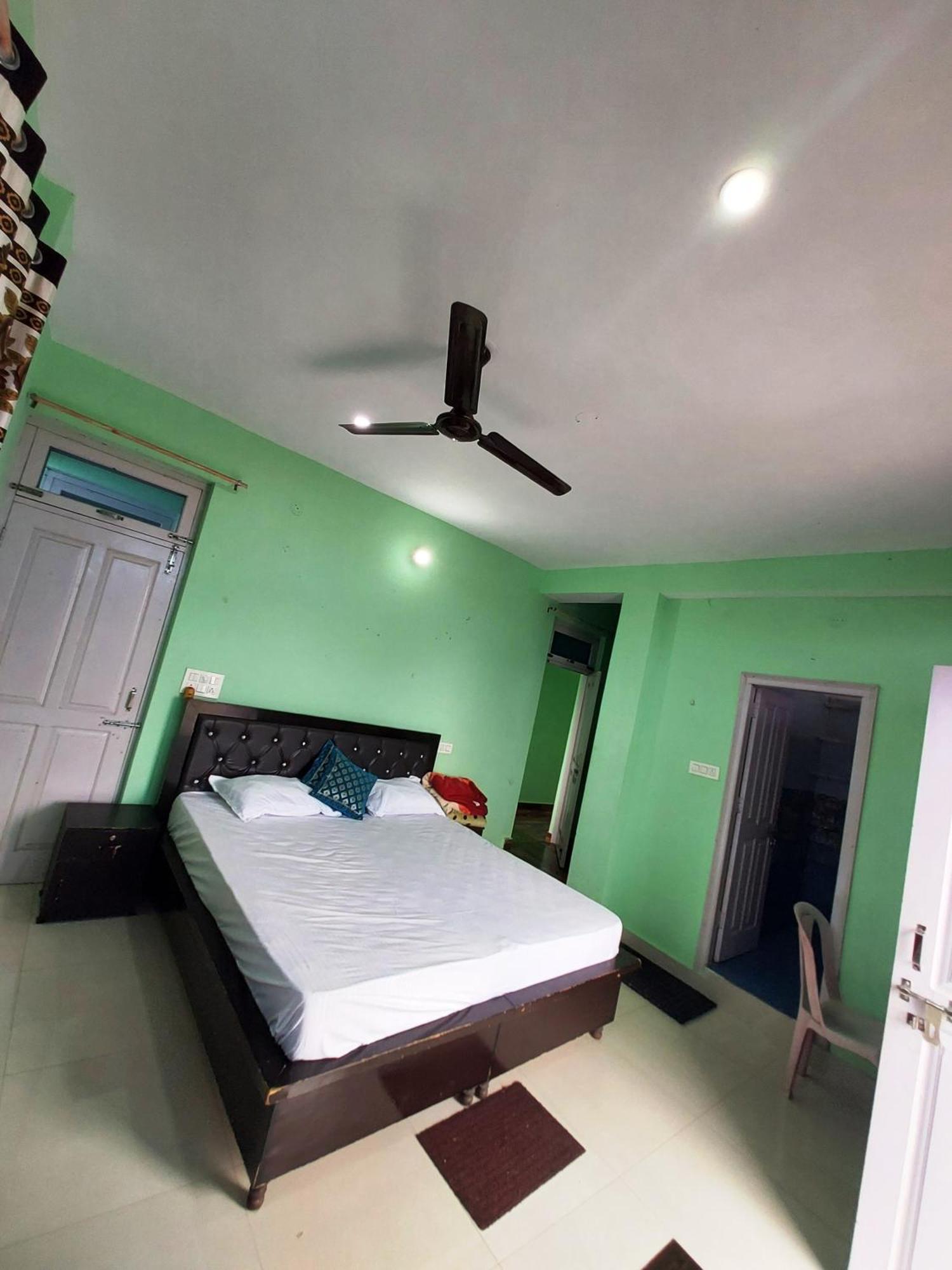Mohinder & Mohindra Home Stay Bir  Ngoại thất bức ảnh