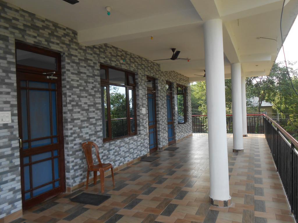 Mohinder & Mohindra Home Stay Bir  Ngoại thất bức ảnh